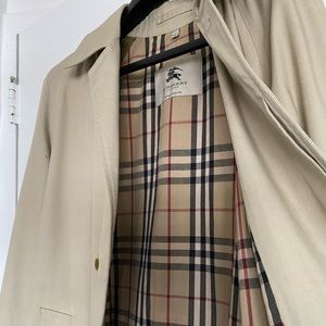 Men’s vintage Burberry trench coat